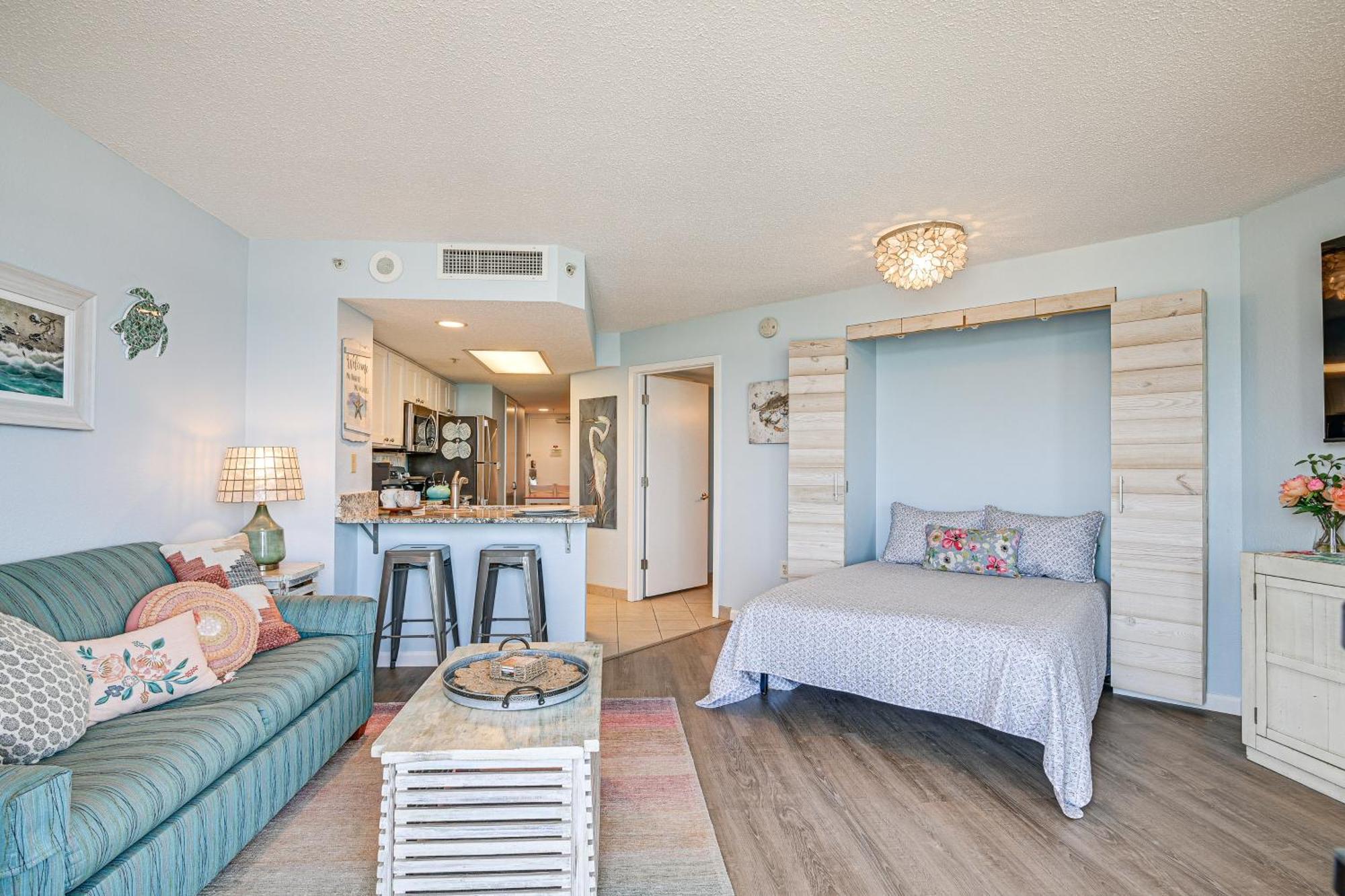 Beachy Condo With Pool Access And Steps To Boardwalk! Миртл-Бич Экстерьер фото