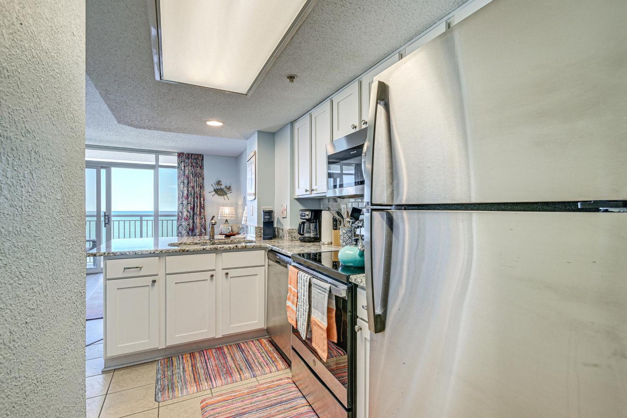 Beachy Condo With Pool Access And Steps To Boardwalk! Миртл-Бич Экстерьер фото